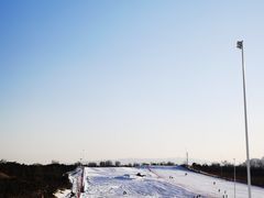 -华彬猛犸滑雪场