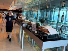 -上海龙之梦万丽酒店