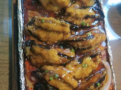 -东口码头·烧鸽子·鱼头泡饼·地方菜(金鹰悦城店)