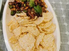 -小厨子私房菜·云南美食店