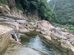 -安吉龙王山峡谷漂流