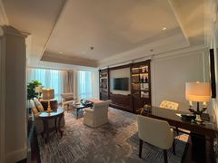 -广州富力丽思卡尔顿酒店