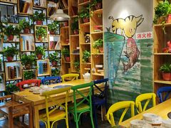 -小小河边鱼(天润城店)