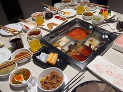 -海底捞火锅鲜切牛肉主题店(长寿路店)