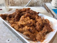 -爆炸头阿姨小四川正宗川味小吃(无任何分店)