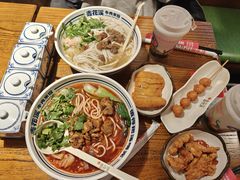 -鑫花溪牛肉米粉(文星广场店)