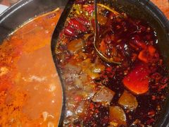 -周小明火锅(黑金冠社区店)