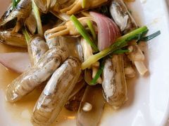 姜葱炒蛏子皇-拾贝海鲜馆（海鲜粤菜）(花果园店)