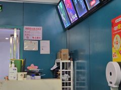 -荒岛实景沉浸密室(江汉路1店)