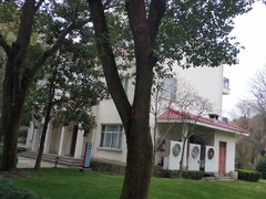 -上海银珠苑度假村-地面停车场