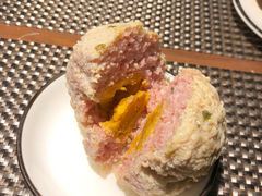 咸蛋黄狮子头-十面春风·江南面馆(崇宁路店)