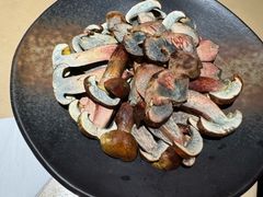 -余欢领鲜火锅(新街口店)