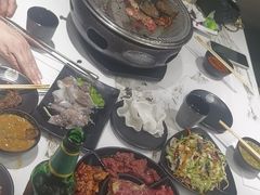 -啊美丽炭火烤肉(滑翔一店)