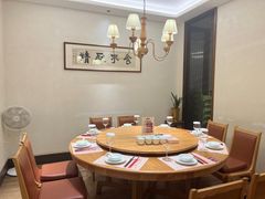 -顺风汤馆·广府粤菜(江宸天街店)