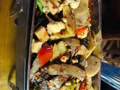 东巴烤鱼-88号小吃店·经典云南菜·地道纳西美食