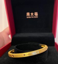 -周大福CHOW TAI FOOK(金汇广场珠宝店)
