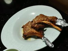 烤法式羊排-猪啊牛呀羊啊铜盘烤肉(正大广场店)