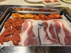 -爱客得牛排海鲜烤肉·火锅自助(春熙路黑金好店)