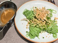招牌鸡丝凉面-玉玲珑(陆家嘴店)