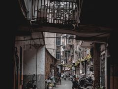 -绳金塔