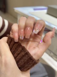 -妤见·化妆造型·美甲美睫