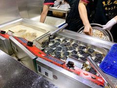 长沙臭豆腐-黑色经典臭豆腐·湖南特产(步行街店)