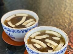 椰子炖乌鸡-小粤楼·怀旧粤菜(万辉国际广场店)