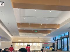 -肥肥虾庄·金牌油焖大虾(汉口城市广场店)