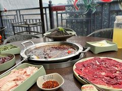 -巴倒烫陆派火锅山庄(南山总店)
