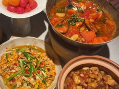 -赵美丽·重庆社区火锅·直营店(火车东站·中豪国际店)