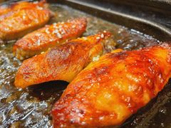 料理烤焦香翅中-老东镇啤酒屋海鲜加工·蒸汽海鲜·海鲜烧烤(台东店)