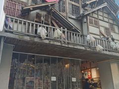 门面-哥老官重庆美蛙鱼头(西湖银泰十一哥店)