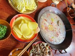 -草本味·市井羊肉馆·烧烤·龙虾·口味菜(新开铺总店)