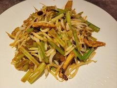 老济南炒合菜-闫府私房菜·百年鲁菜(恒隆店)