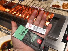 现穿羊肉串-丰茂烤串(六里桥店)