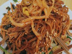 -昌星·星星冷面麻辣烫(百货大楼店)