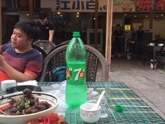 -去吃小龙虾·江湖菜·烧烤(南滨路店)