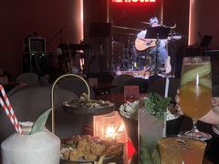 -TZ House音乐现场(来福士中心店)