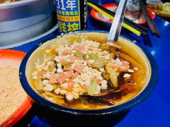 -马路边边 传媒大学店