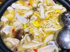-菌之家·专业纯野生菌火锅·特色炒菌