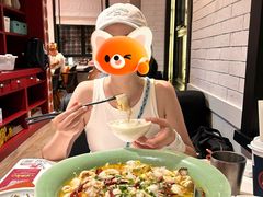 -巷子宽·酸菜鱼(迪士尼小镇店)
