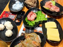 -肥肥虾庄·金牌油焖大虾(杨园滨江时代walk店)