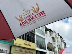 -Bánh Mì Huynh Hoa