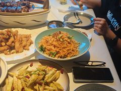 -八府香鸭·啫啫煲(华山路店)