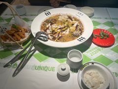 -渔语鱼酸菜鱼新川菜(来福士店)