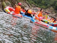 -安吉龙王山峡谷漂流
