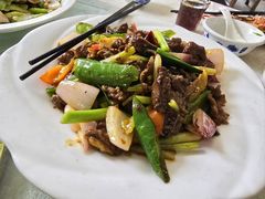 -辉记虾塘海鲜农庄