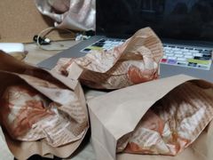 -哈尔滨小酒馆·鲜肉现穿自助烧烤(康新花园店)