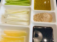 -皇城根·鲁菜济南菜·吊炉烤鸭·炒鸡鱼头(济南旗舰店)