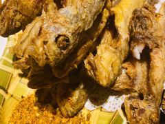 炸小黄鱼-小俩口烧烤东北菜(双井店)